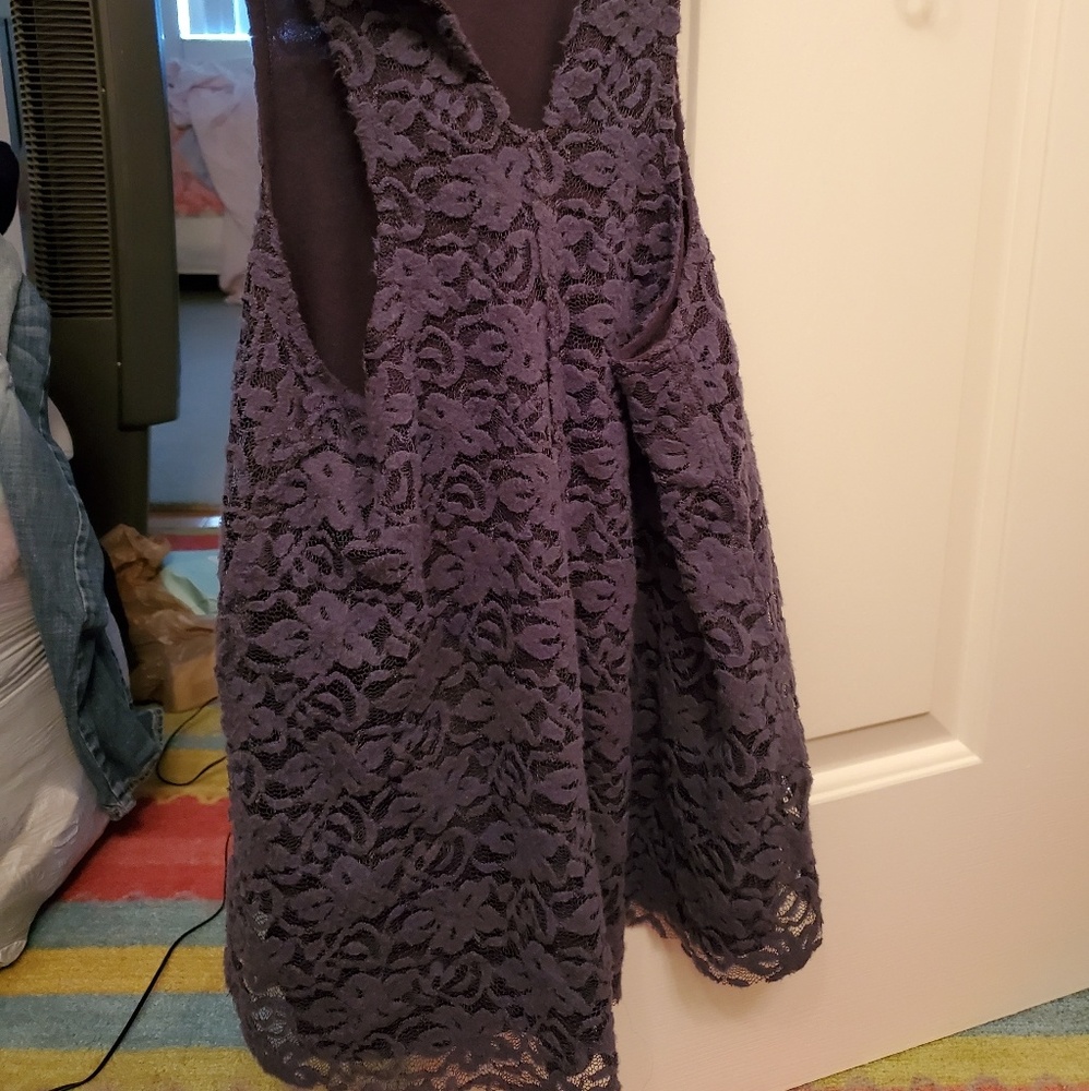 Lace top - Picture 3 of 4